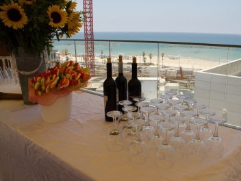 הגג בתל אביב - חתונה קטנה מול הים