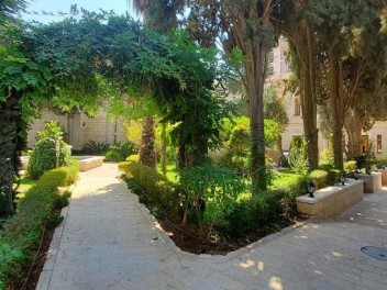חצר סרגיי - ירושלים