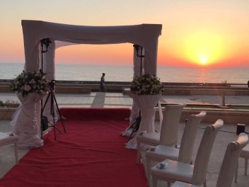 אלמוג אירועים חתונה מול הים  - חיפה אלמוג אירועים חתונה מול הים  - חיפה