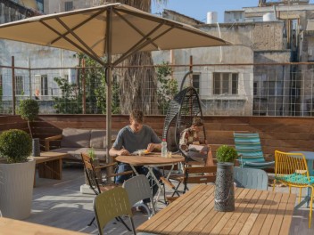 סטיי אין ירושלים