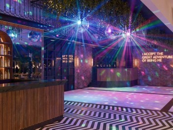 ניין גלרי אירועים Nine Gallery - פתח תקווה