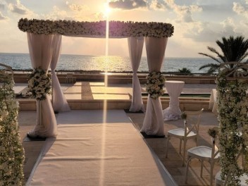 אלמוג אירועים חתונה מול הים  - חיפה