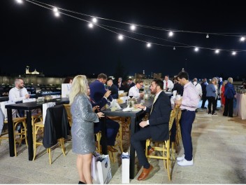 בית שמואל אירועים - חתונה מול העיר העתיקה ירושלים